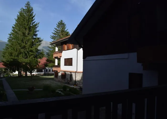 Casa Rosa Пескассероли